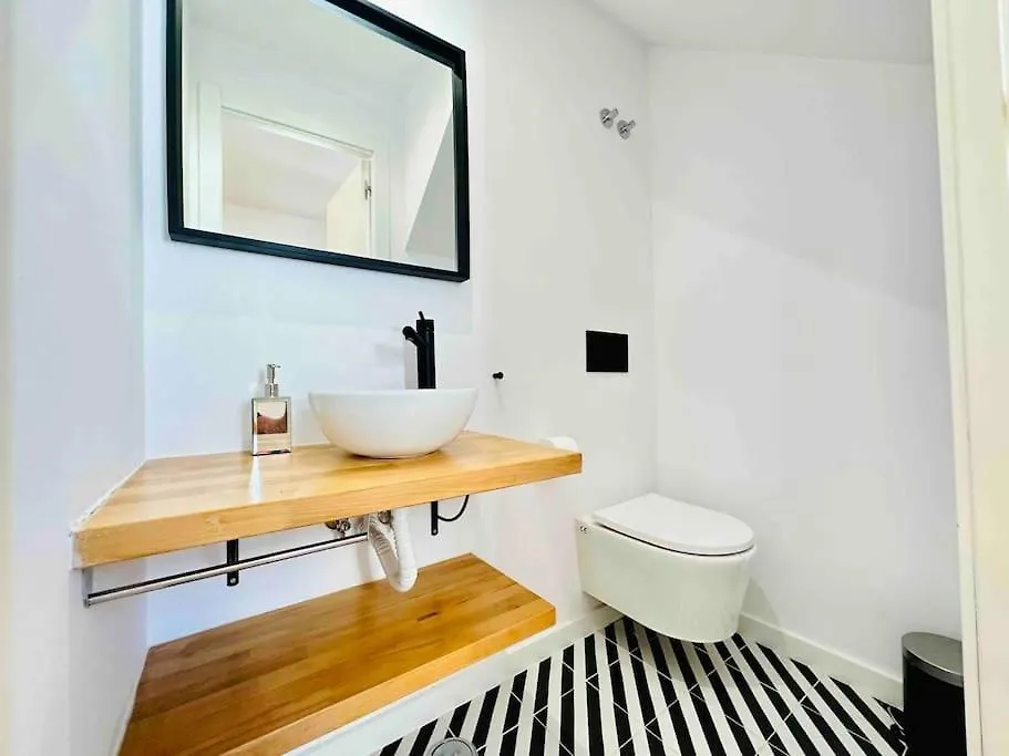 New Amazing Cozy House In The Heart Lisbon Villa