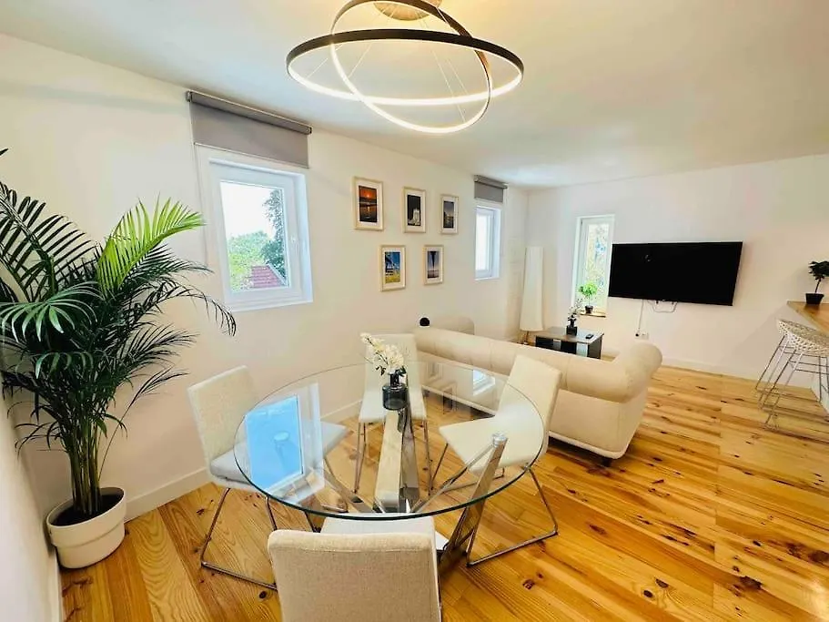 New Amazing Cozy House In The Heart Lisbon Villa 0*,